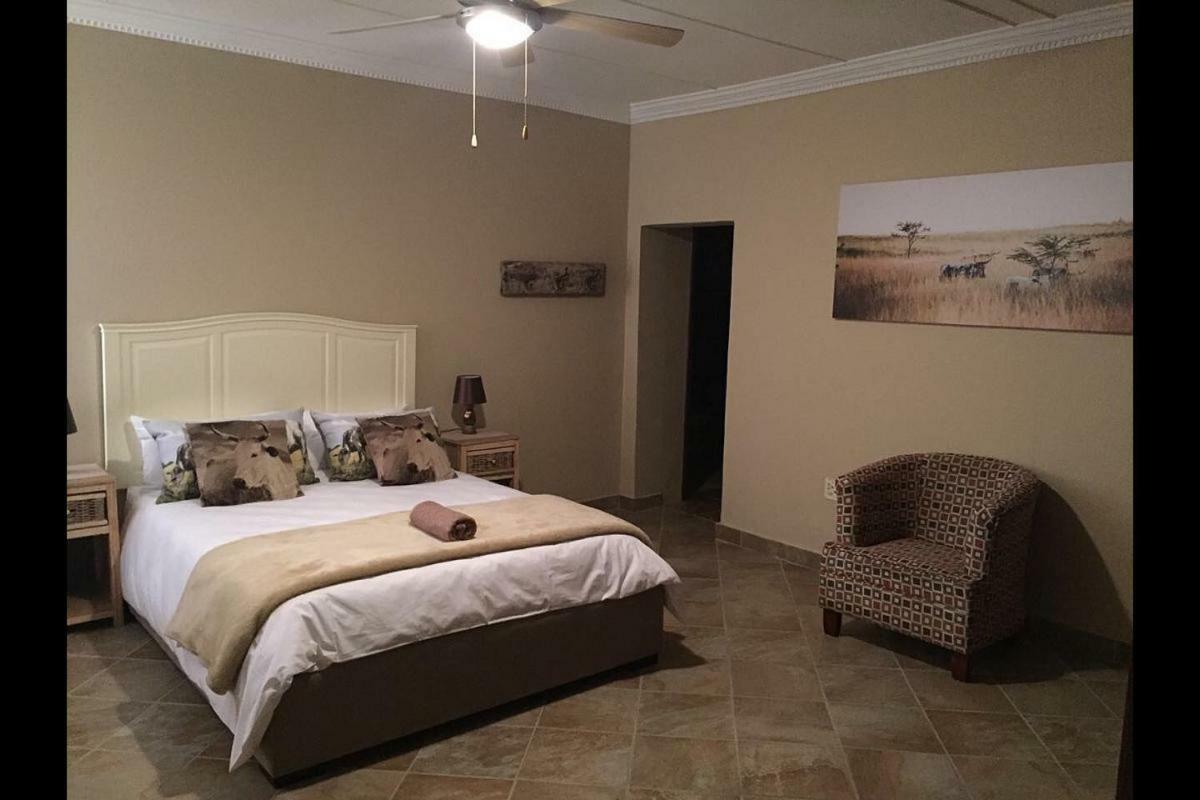 Esmarline Lodge Brits Exterior foto