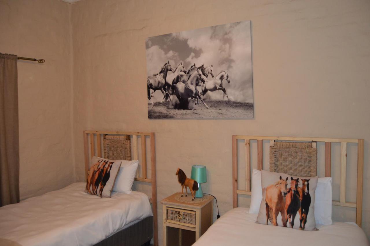 Esmarline Lodge Brits Exterior foto